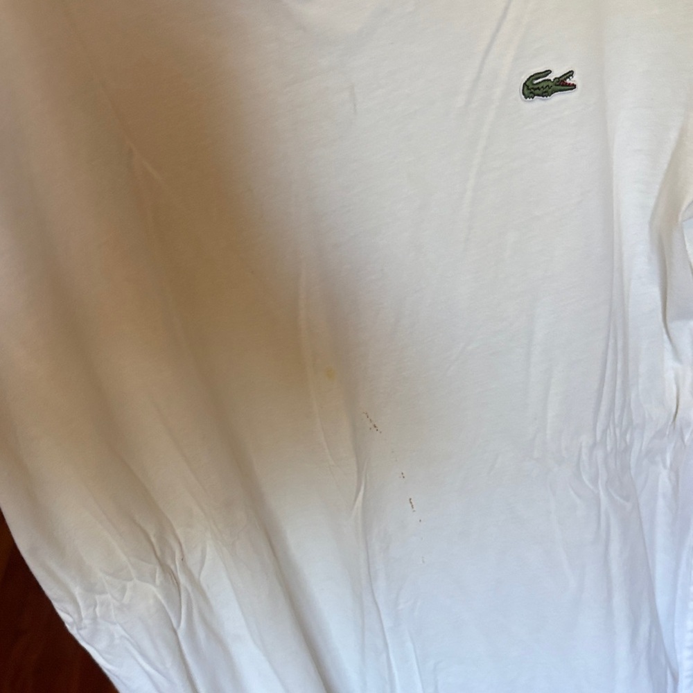 FREE Lacoste Men's White V-Neck T-Shirt - Picture 2 of 2